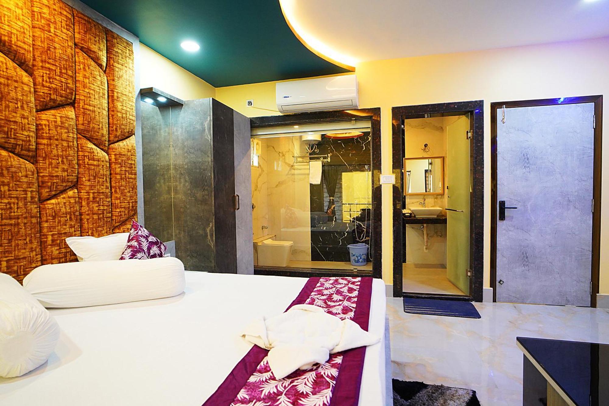 Goa Beach Resort On Beach Мандармани Экстерьер фото