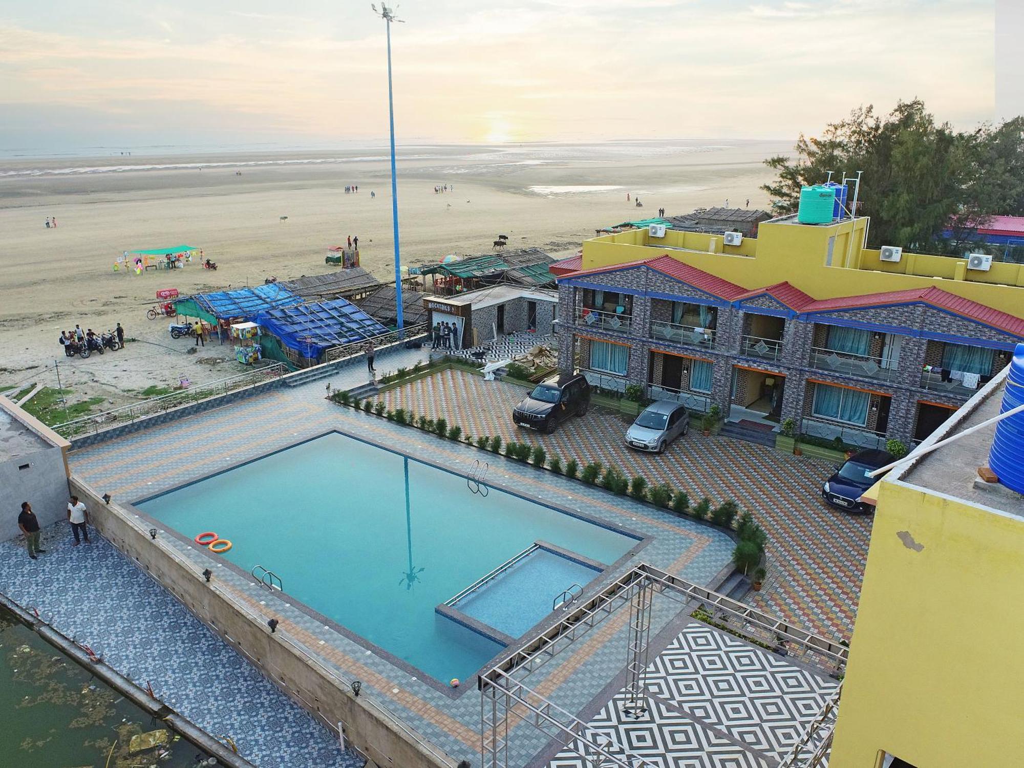 Goa Beach Resort On Beach Мандармани Экстерьер фото